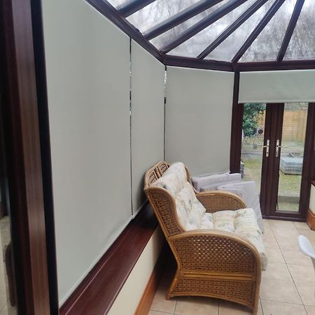 Beautiful Bexhill Cottage With Garden 3 Mins Walk To Beach מראה חיצוני תמונה