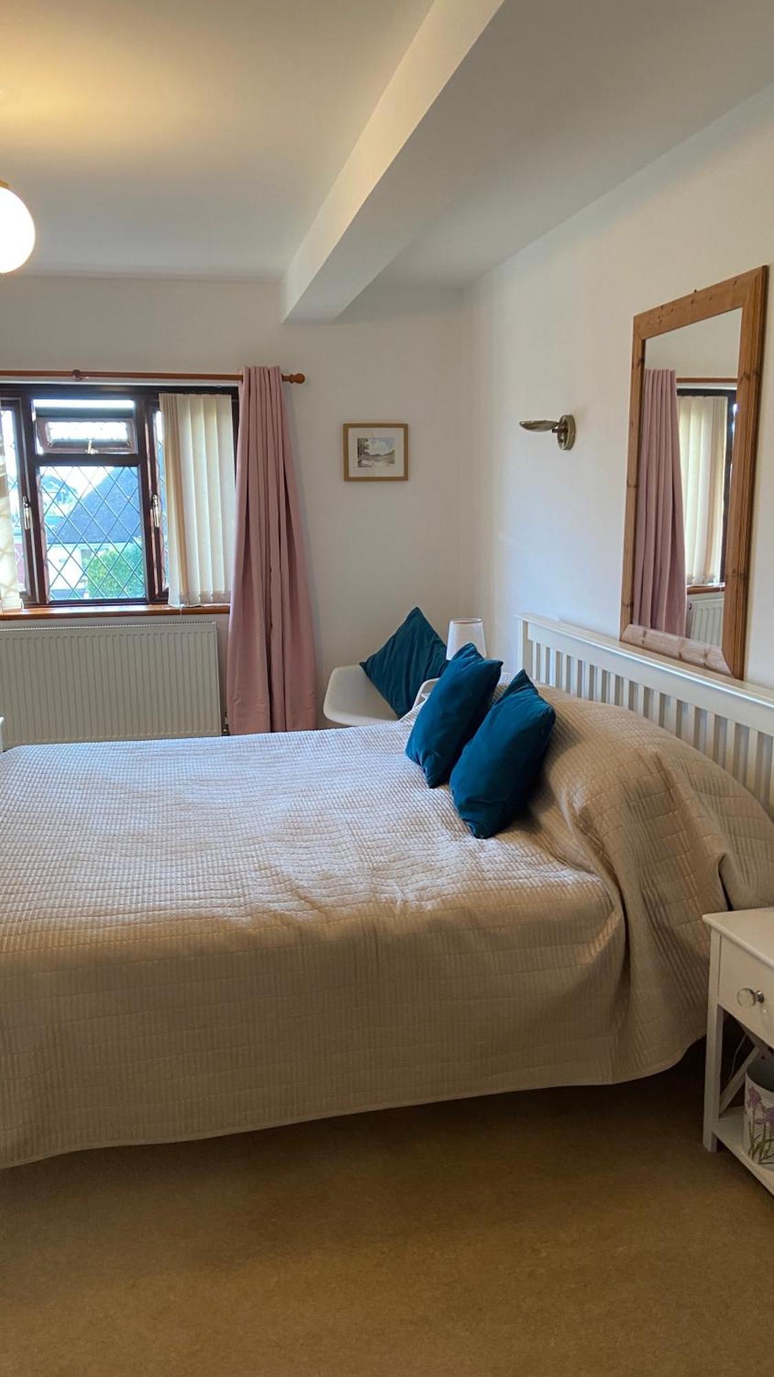 Beautiful Bexhill Cottage With Garden 3 Mins Walk To Beach מראה חיצוני תמונה
