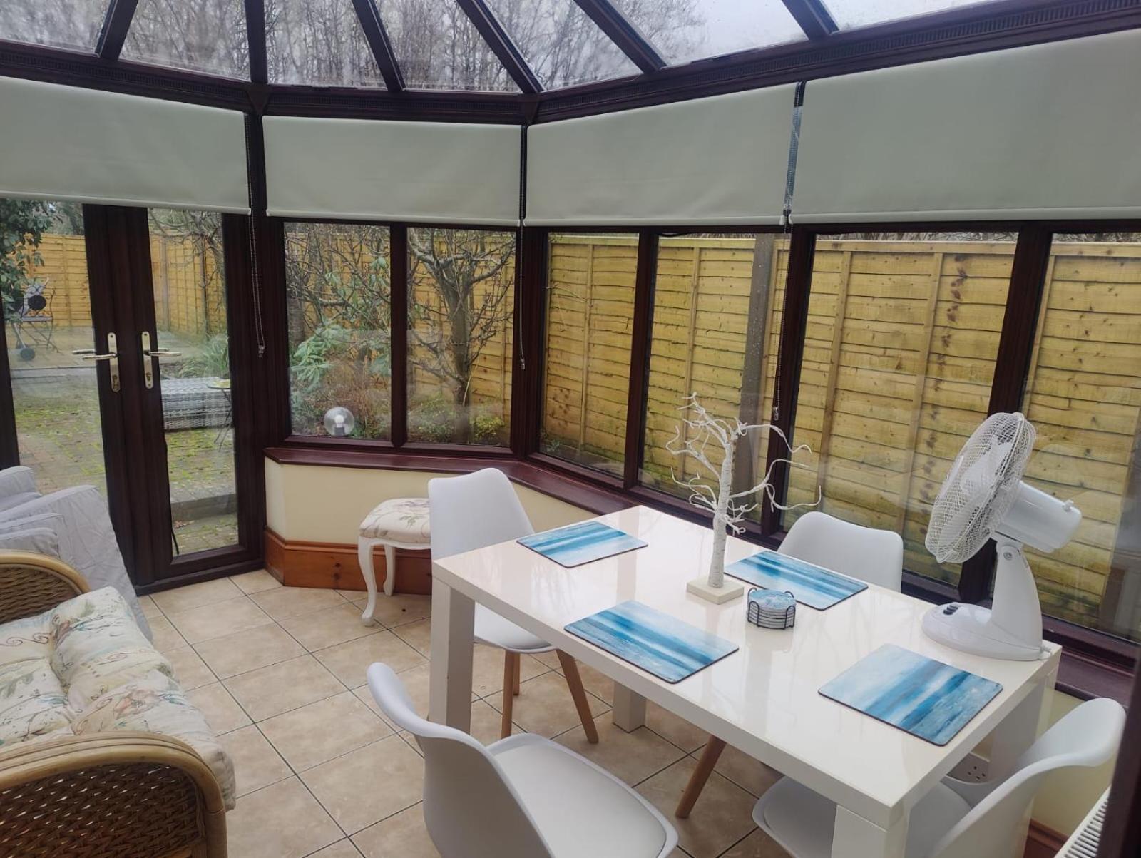 Beautiful Bexhill Cottage With Garden 3 Mins Walk To Beach מראה חיצוני תמונה